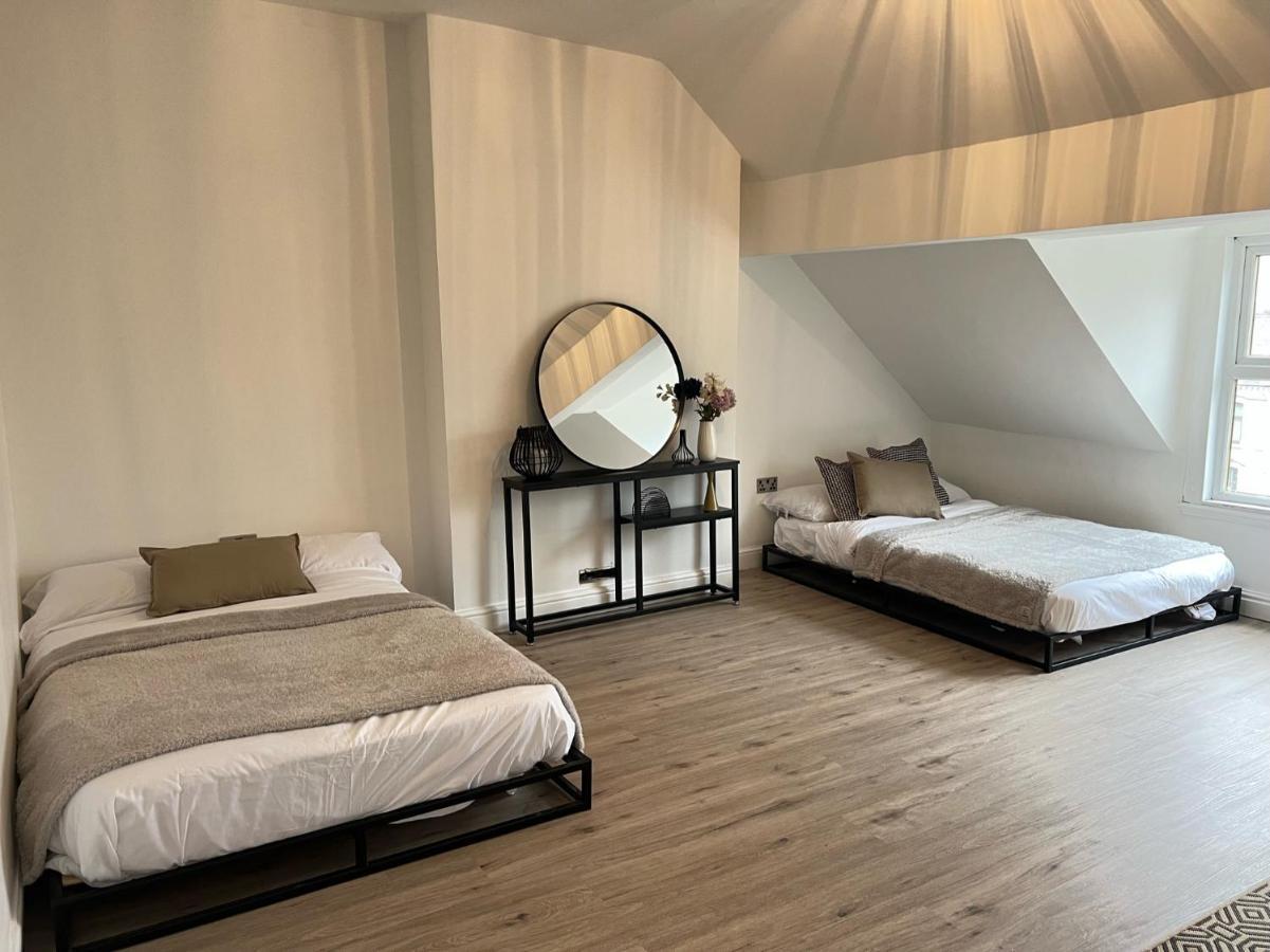 Fayhomes West Midlands Luxury Late 1800 Property ウォールソール エクステリア 写真